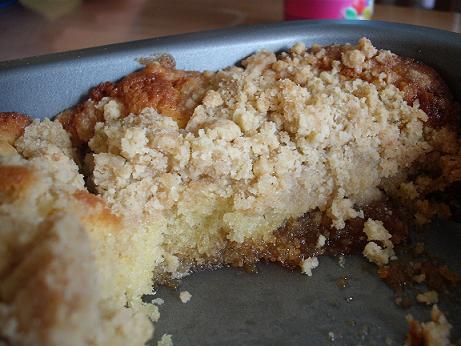 Syrup crumble cake