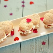 Mammy's Kitchen's shortbread cookies for a valentine: http://cookinginmammyskitchen.com/2012/02/shortbread-cookies-for-a-valentine/