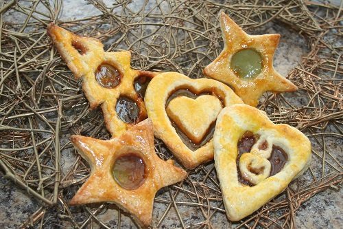 Fiona Haward's stained glass window biscuits
