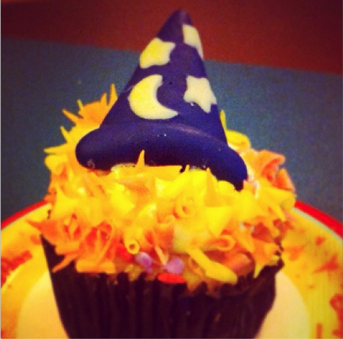 Blueberry Cupcake with Lemon Cream Cheese Icing at Disney’s Hollywood Studios