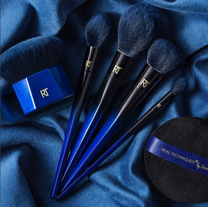 Real Techniques Powder Bleu