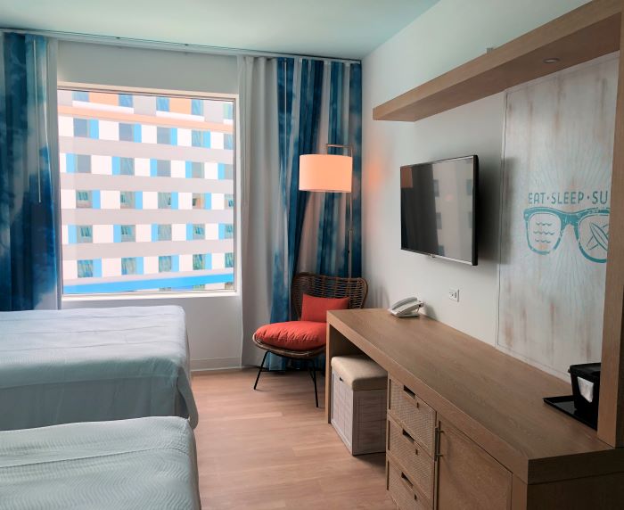 Surfside Inn and Suites standard room 3