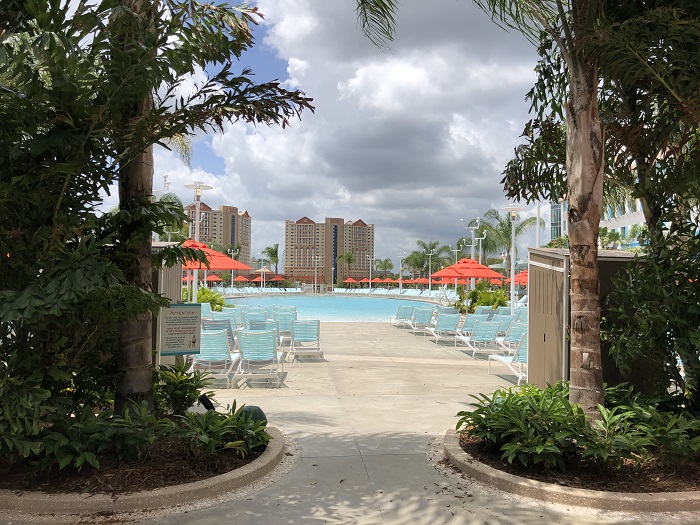 The surfboard shaped pool at Surfside Inn and Suites