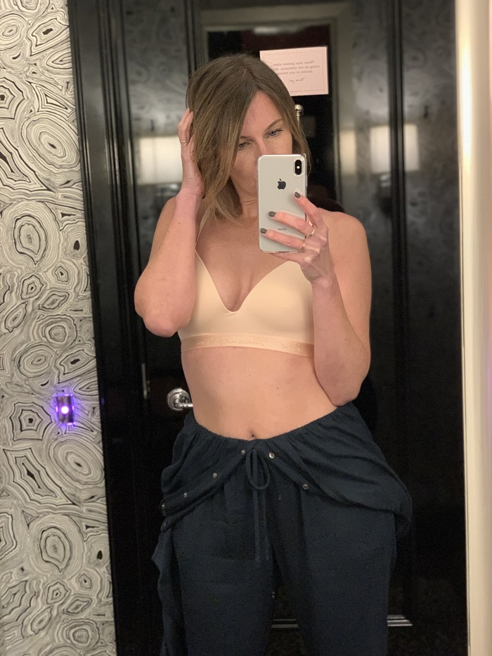 Victoria's Secret t-shirt wireless bra